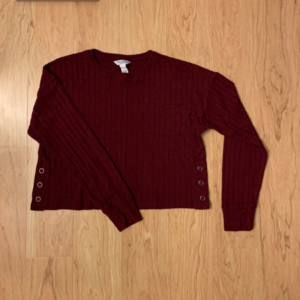 Arizona Maroon Top with Snaps